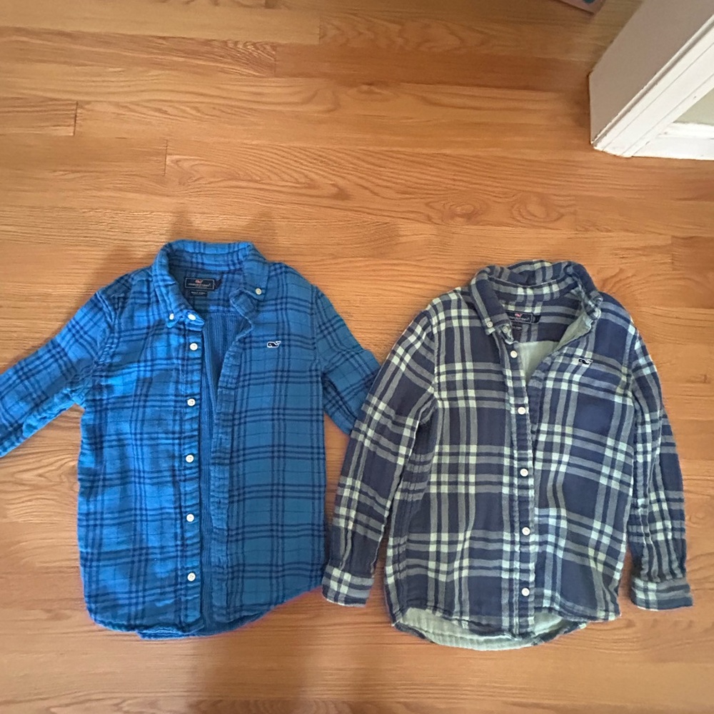 Vineyard Vines lot
